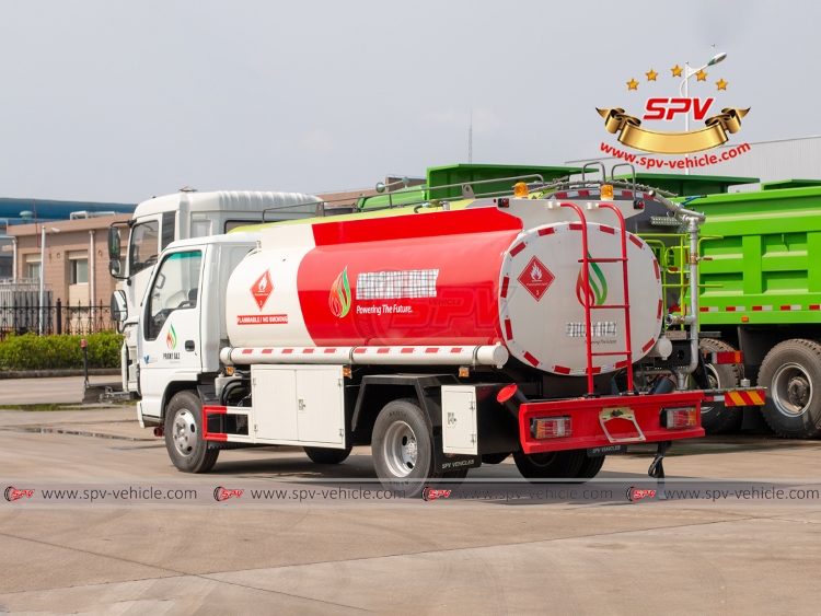 6,000 Litres Fuel Bowser ISUZU - LB